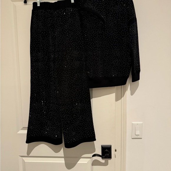 The Willow Tree Boutique NWT set by brand WHY dress set with embellishments - Picture 5 of 5